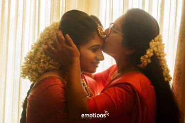 YeLLove everywhere !!