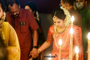 YeLLove everywhere !!